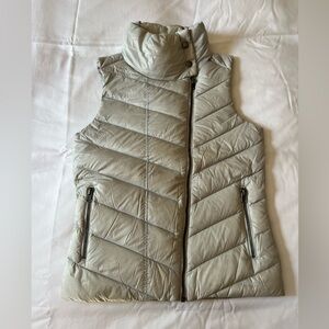 Patagonia Gray Quilted Vest with Stand-Up Collar
